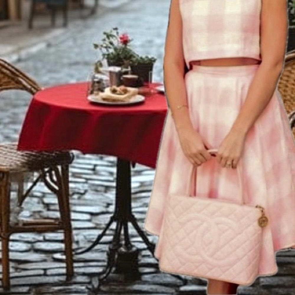 Chanel Caviar Leather Pink Medallion Bag - Picture 17 of 17